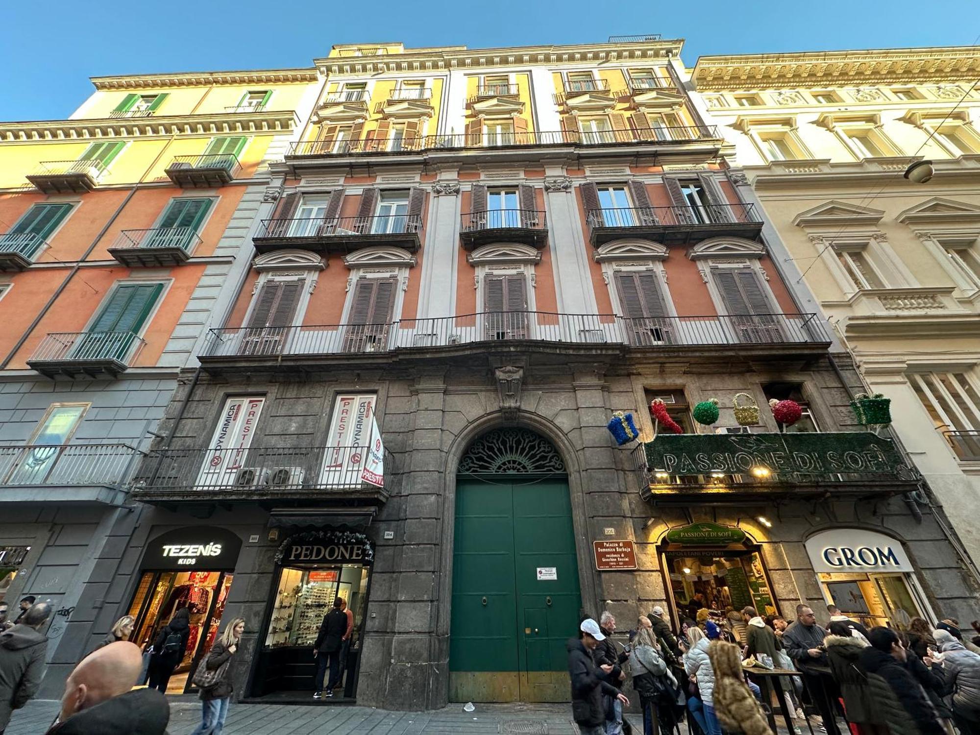 Casa Rossini Apartments Napoli Bagian luar foto